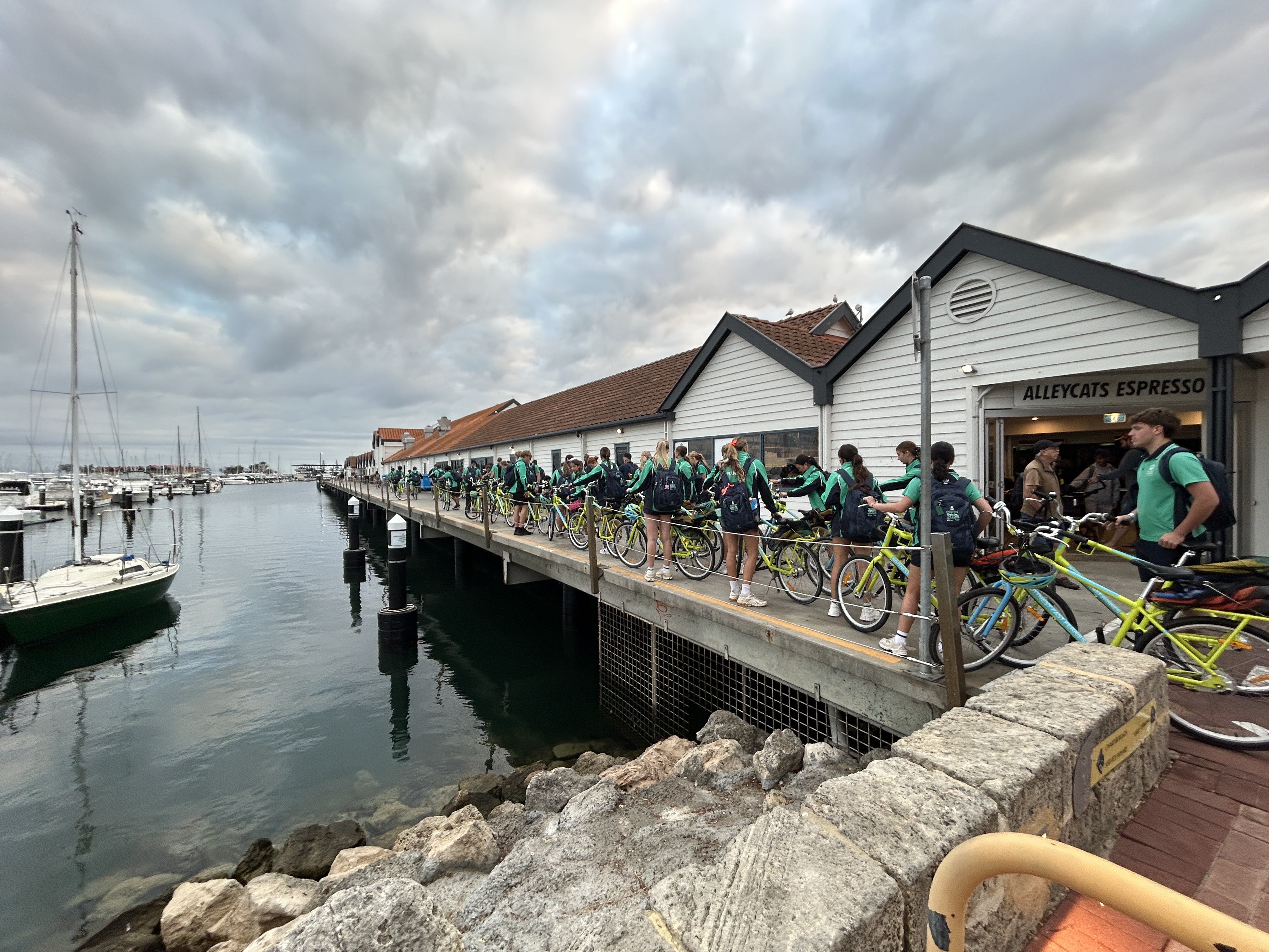 Flinders students about to get on ferry to Rottnest