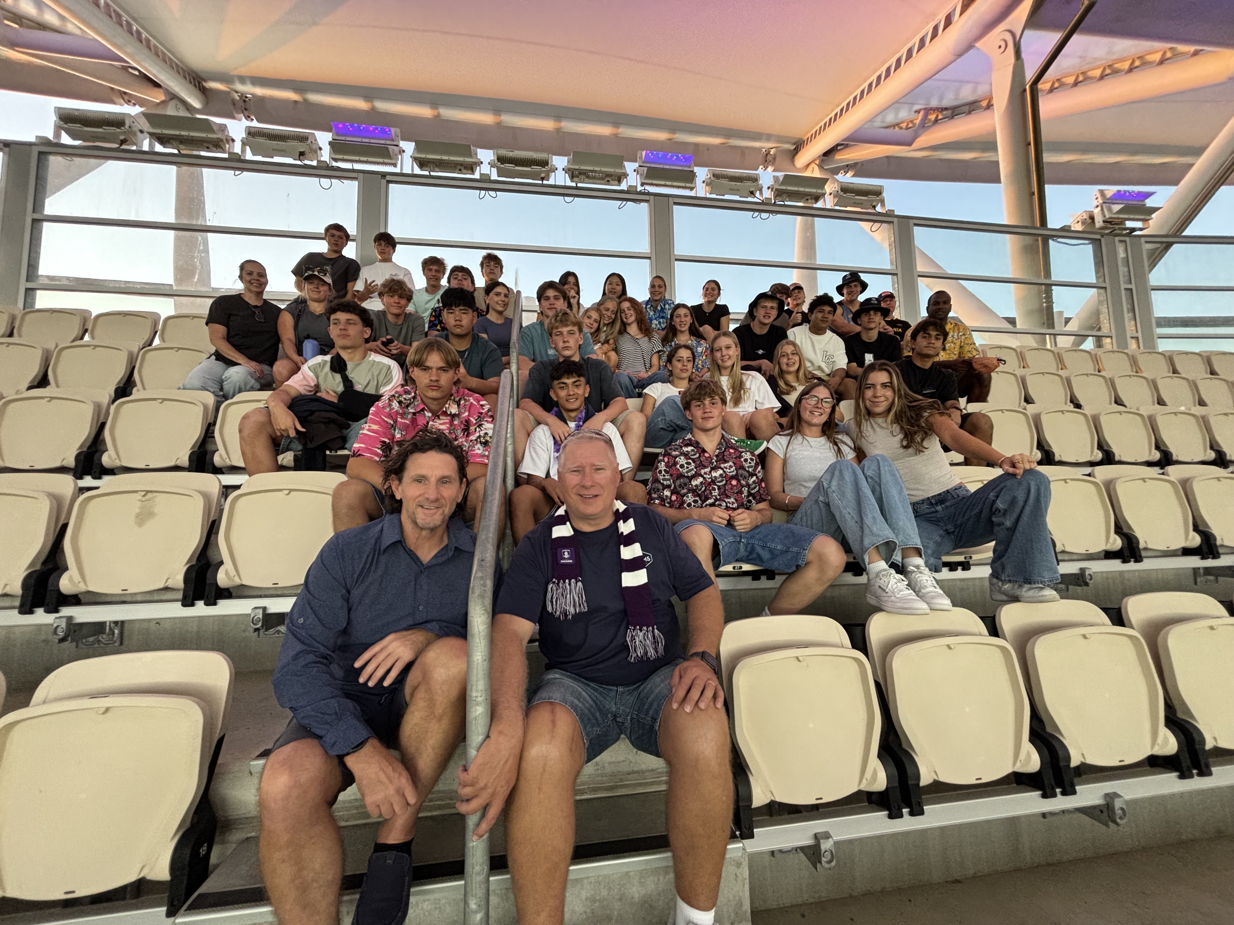 Flinders Rugby students with Peter Slattery