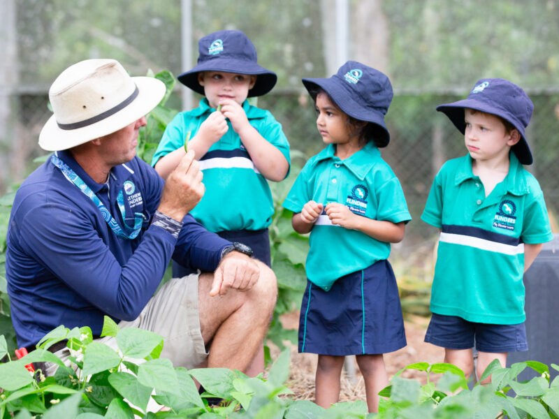 FELC students at Flinders Farm